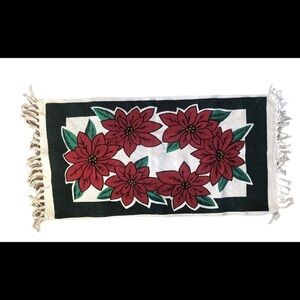 Handwoven Holiday Poinsettia Welcome Rug W/Fringe Size 20X40 India Red Green